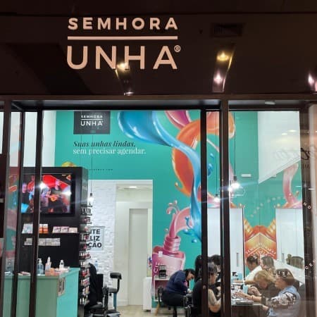 Logo da loja espaço kristal